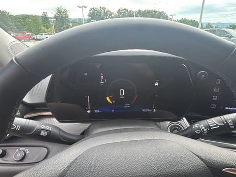 Used 2026 Chevrolet Trax ACTIV w/ Driver Confidence Package FWD image 15