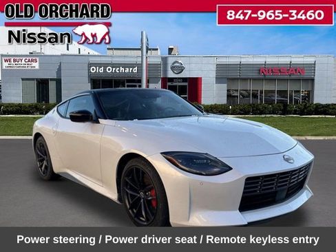 Used 2024 Nissan Z Performance w/ Floor Mat Package RWD image 5