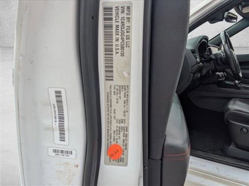 Used 2023 Dodge Durango GT image 15