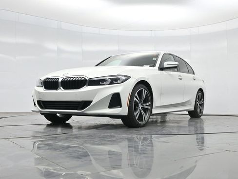 Used 2023 BMW 330i Sedan w/ Driving Assistance Package RWD image 43