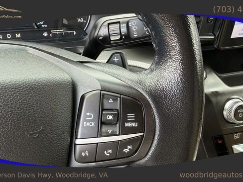 Used 2020 Ford Explorer XLT w/ Equipment Group 202A AWD/4WD image 20
