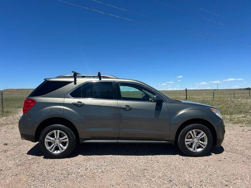 Used 2012 Chevrolet Equinox LT w/ Driver Convenience Package AWD/4WD image 6