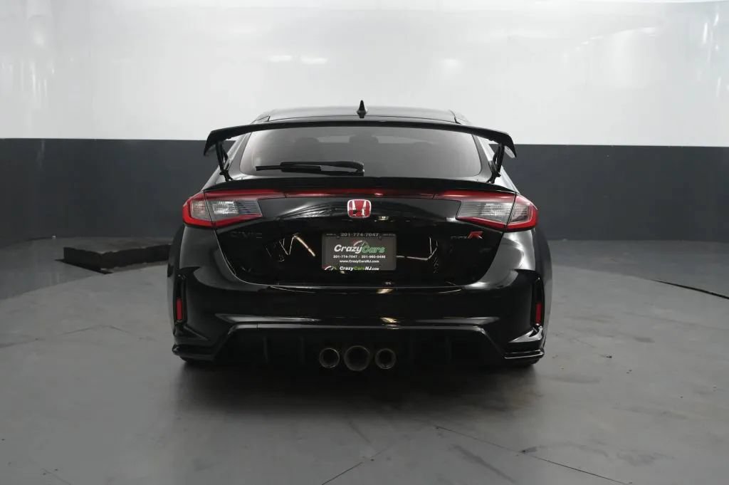 Used 2024 Honda Civic Type R image 4