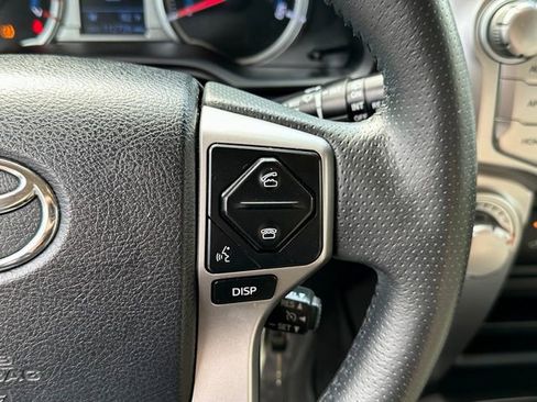 Used 2018 Toyota 4Runner SR5 Premium AWD/4WD image 34