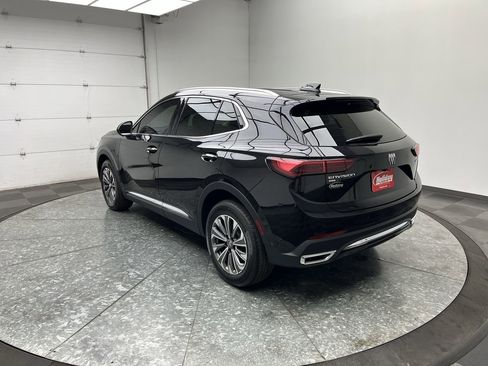 Used 2025 Buick Envision Preferred AWD/4WD image 2