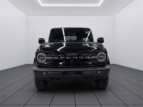 Used 2023 Ford Bronco Outer Banks image 1