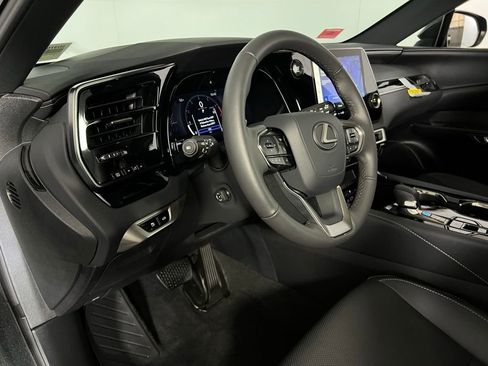 Used 2025 Lexus RX 350 FWD image 21