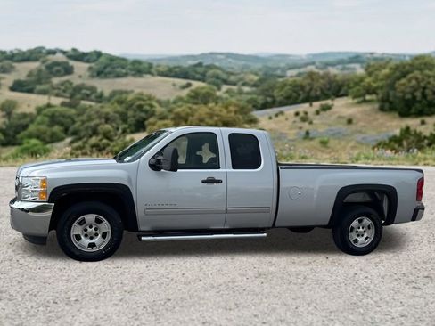 Used 2013 Chevrolet Silverado 1500 LT w/ All-Star Edition RWD image 4