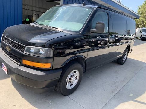 Used 2019 Chevrolet Express 2500 w/ Driver Convenience Package image 2