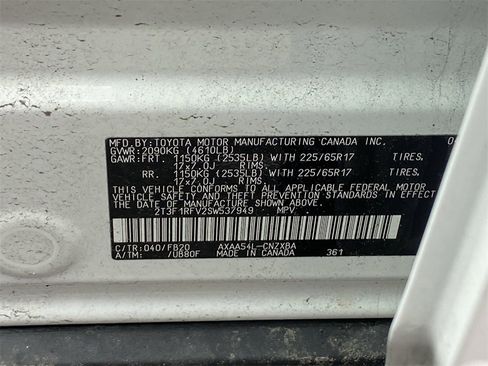 Certified 2025 Toyota RAV4 LE image 15