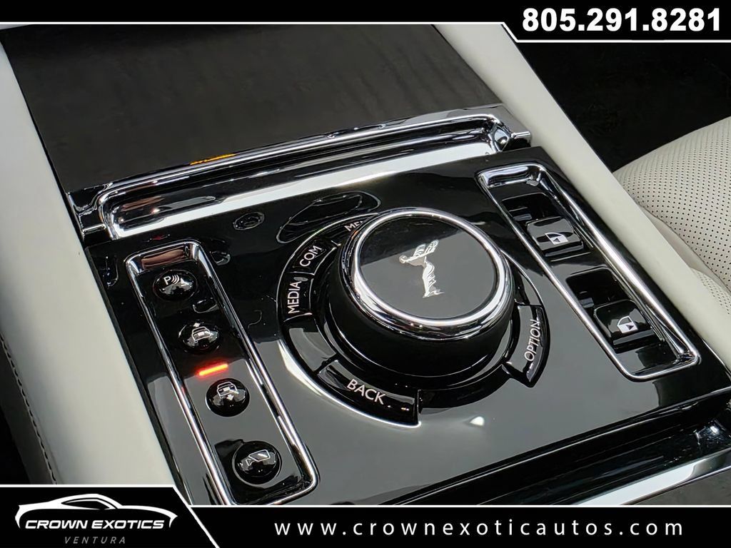 Used 2023 Rolls-Royce Ghost AWD/4WD image 56