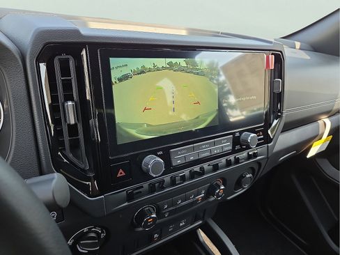 New 2026 Nissan Frontier SV w/ Tow Package image 17