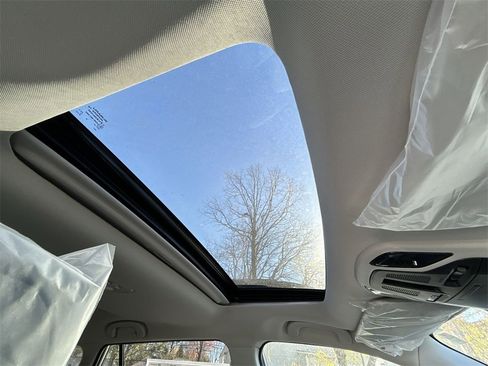 New 2025 Subaru Outback Onyx Edition image 14