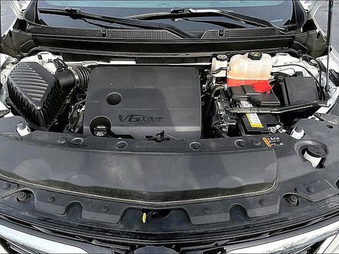Used 2024 Buick Enclave Premium image 10