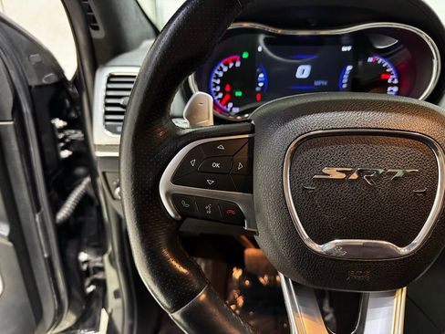 Used 2015 Jeep Grand Cherokee SRT w/ Luxury Group II image 21