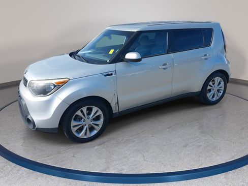 Used 2015 Kia Soul + FWD image 1