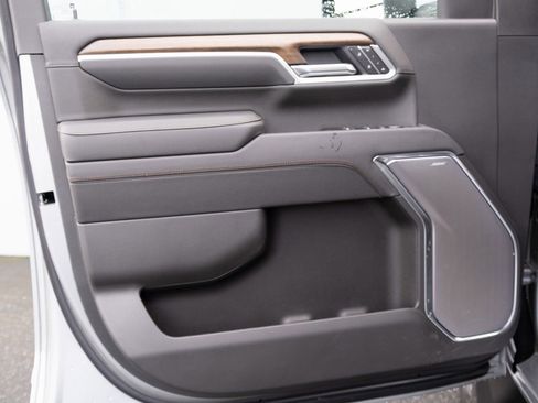 New 2026 Chevrolet Silverado 2500 High Country image 13