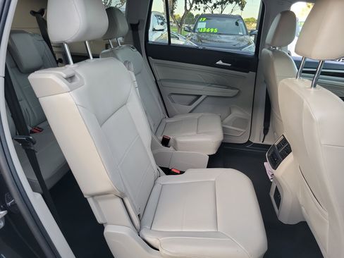 Used 2022 Volkswagen Atlas SE image 23