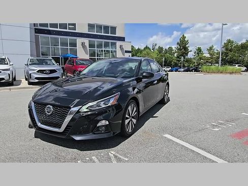 Used 2019 Nissan Altima 2.5 SV FWD image 35