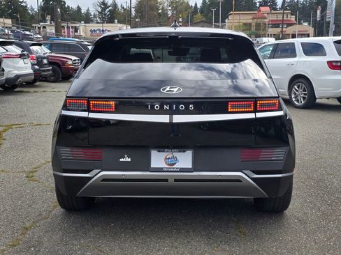 Used 2024 Hyundai Ioniq 5 SEL image 6
