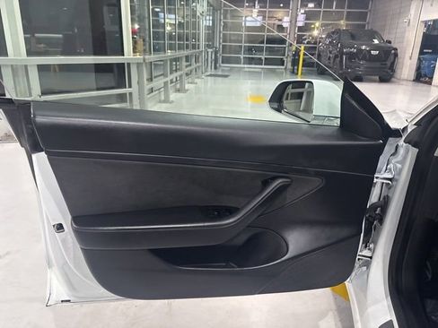 Used 2020 Tesla Model 3 Long Range AWD/4WD image 13