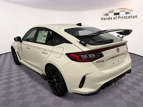 New 2026 Honda Civic Type R image 5