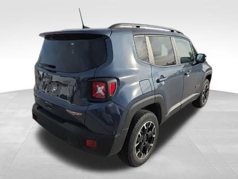 Used 2023 Jeep Renegade Trailhawk w/ Sun/Sound Group AWD/4WD image 6