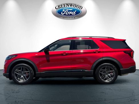 New 2026 Ford Explorer ST-Line w/ ST-Line Street Pack AWD/4WD image 7