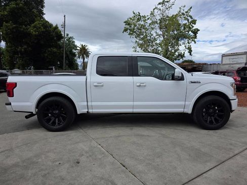 Used 2020 Ford F150 Lariat RWD image 5