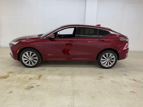Used 2024 Buick Envista Avenir FWD image 2