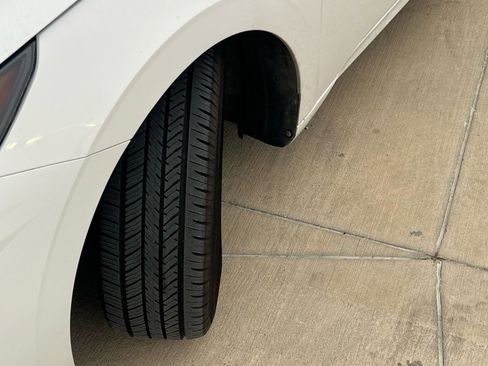 Used 2021 Hyundai Elantra SEL w/ Convenience Package image 7