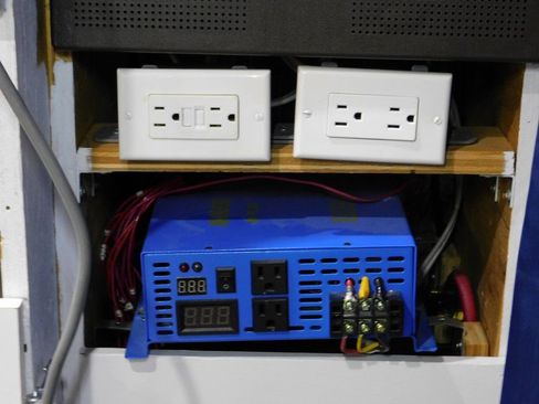 Used 2019 Ford Transit 250 148 Medium Roof image 38