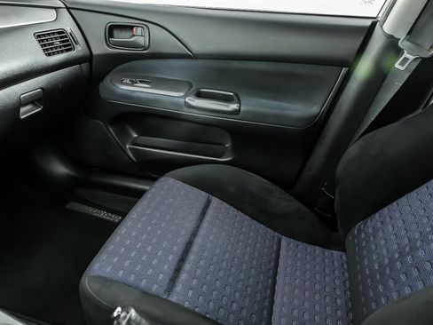 Used 2003 Mitsubishi Lancer Evolution AWD/4WD image 30
