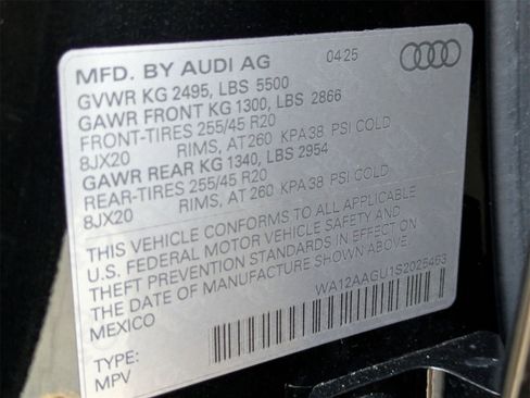 Used 2025 Audi Q5 Premium Plus w/ Premium Plus image 17