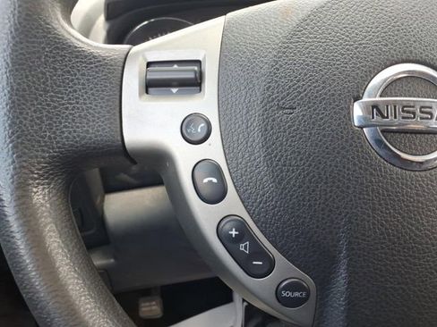 Used 2012 Nissan Rogue SV AWD/4WD image 24