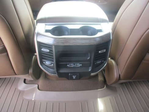 Used 2019 RAM 1500 Laramie image 48