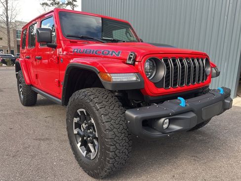 Used 2024 Jeep Wrangler Unlimited Rubicon 4xe image 1