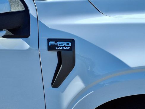 Used 2023 Ford F150 Lariat w/ Equipment Group 502A High image 11