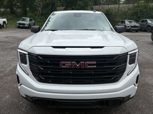 Used 2026 GMC Sierra 1500 Elevation AWD/4WD image 2