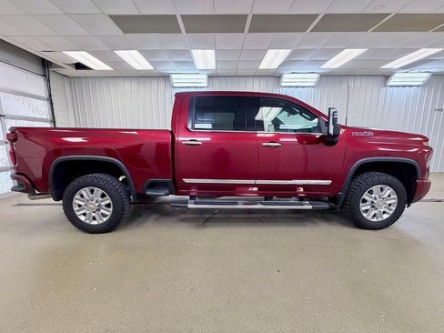 Used 2024 Chevrolet Silverado 3500 High Country w/ Z71 Off-Road Package AWD/4WD image 7