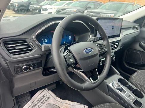 Certified 2023 Ford Escape Active w/ Tech Pack #2 AWD/4WD image 7