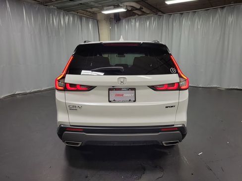 Used 2025 Honda CR-V Sport image 7
