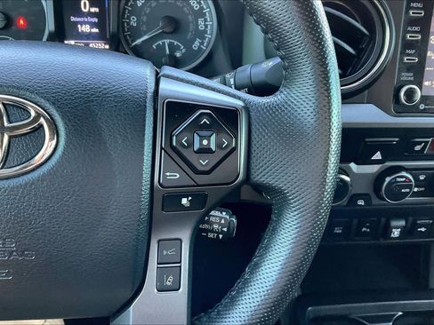 Used 2023 Toyota Tacoma TRD Off-Road image 24