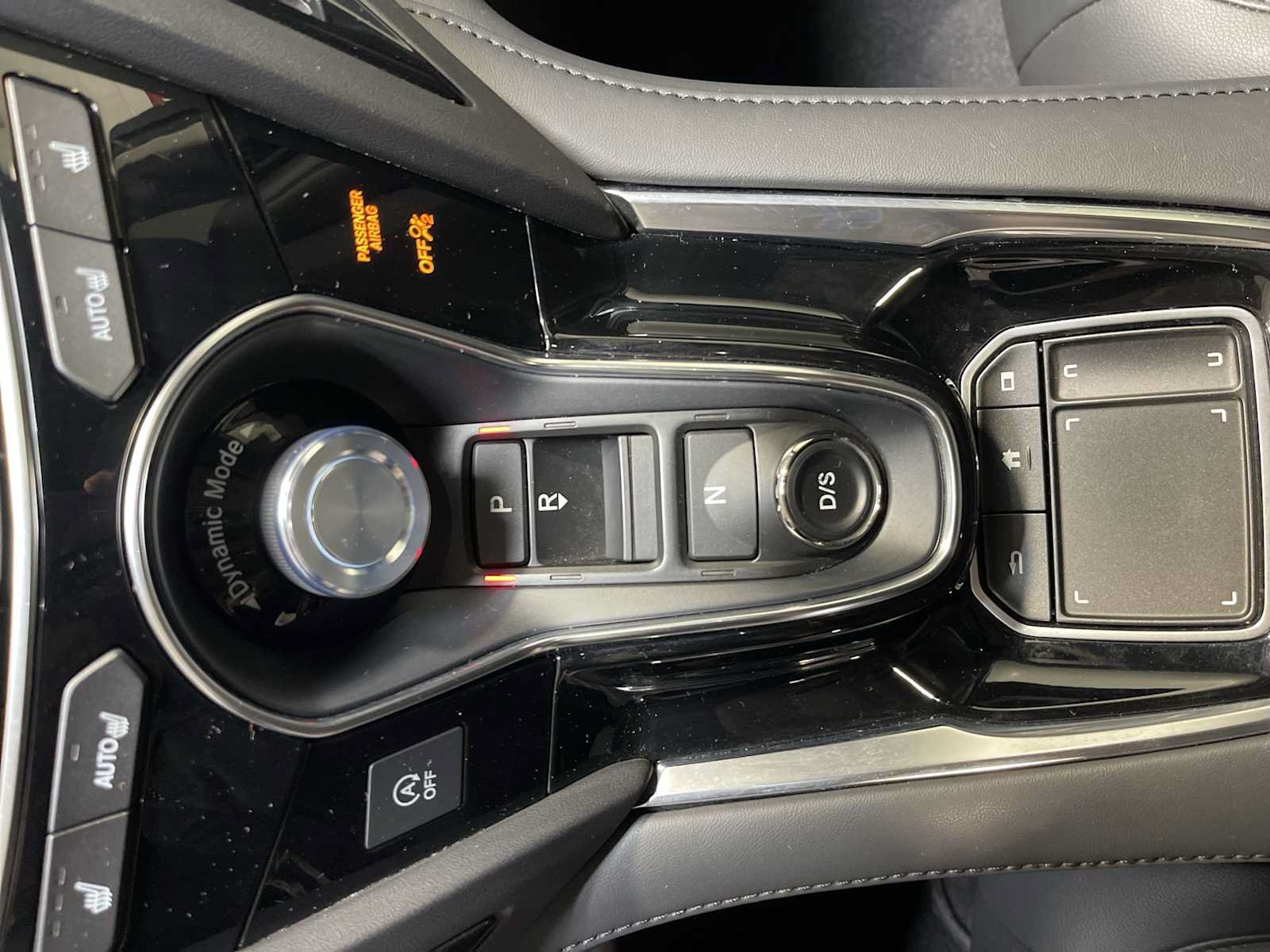 Used 2019 Acura RDX AWD image 17