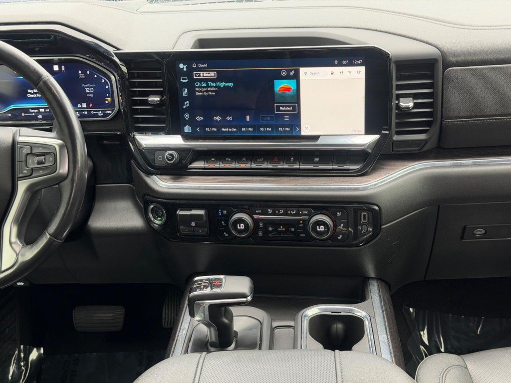 Used 2023 Chevrolet Silverado 1500 LTZ AWD/4WD image 13