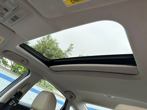 Used 2016 Honda Civic EX-L image 11