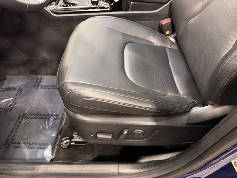 Certified 2025 Kia Sportage SX image 21