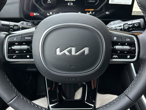 New 2026 Kia Carnival SX Prestige image 26