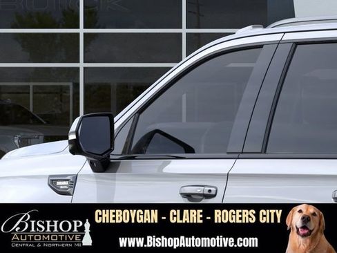 New 2026 GMC Yukon AT4 w/ AT4 Premium Plus Package AWD/4WD image 12