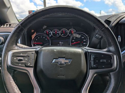 Used 2021 Chevrolet Silverado 1500 LT Trail Boss image 23